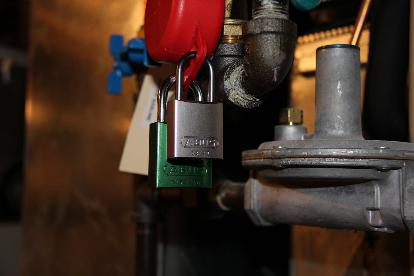 ABUS 72/40 KD Safety Lockout Aluminum Keyed Different Padlock with 1" Shackle, Silver